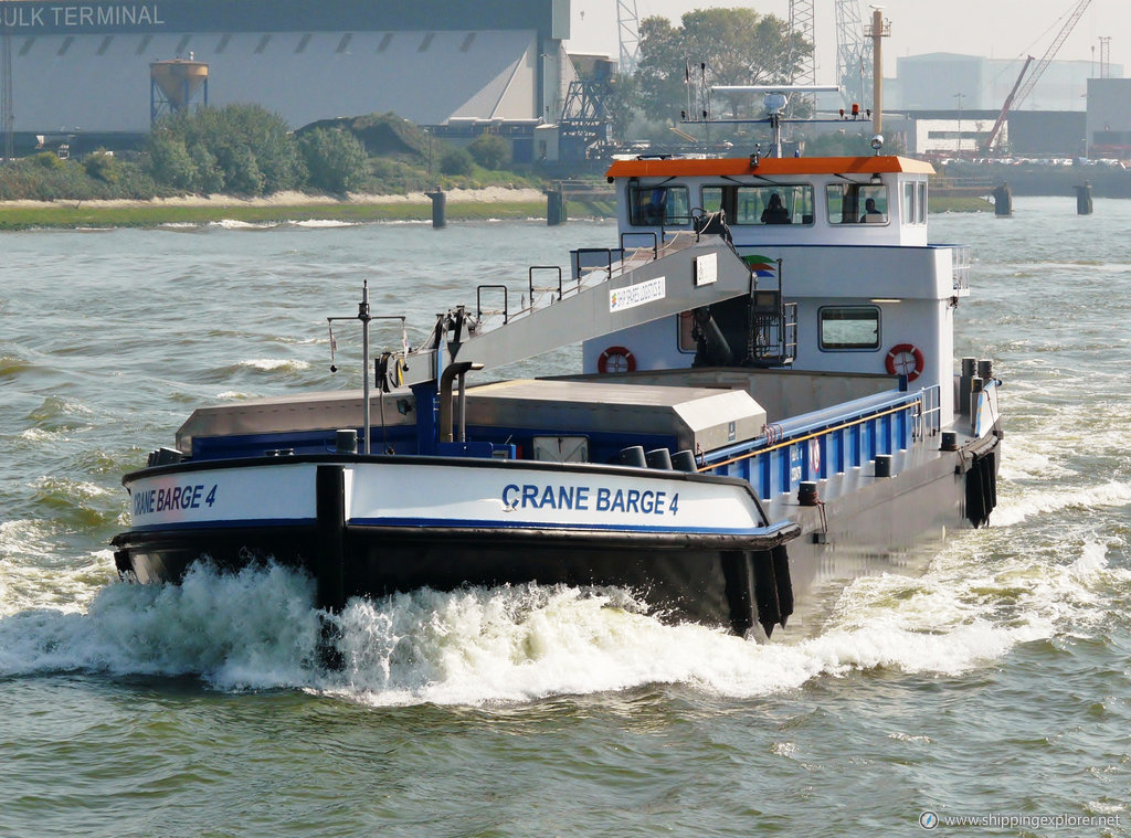 Crane Barge 4