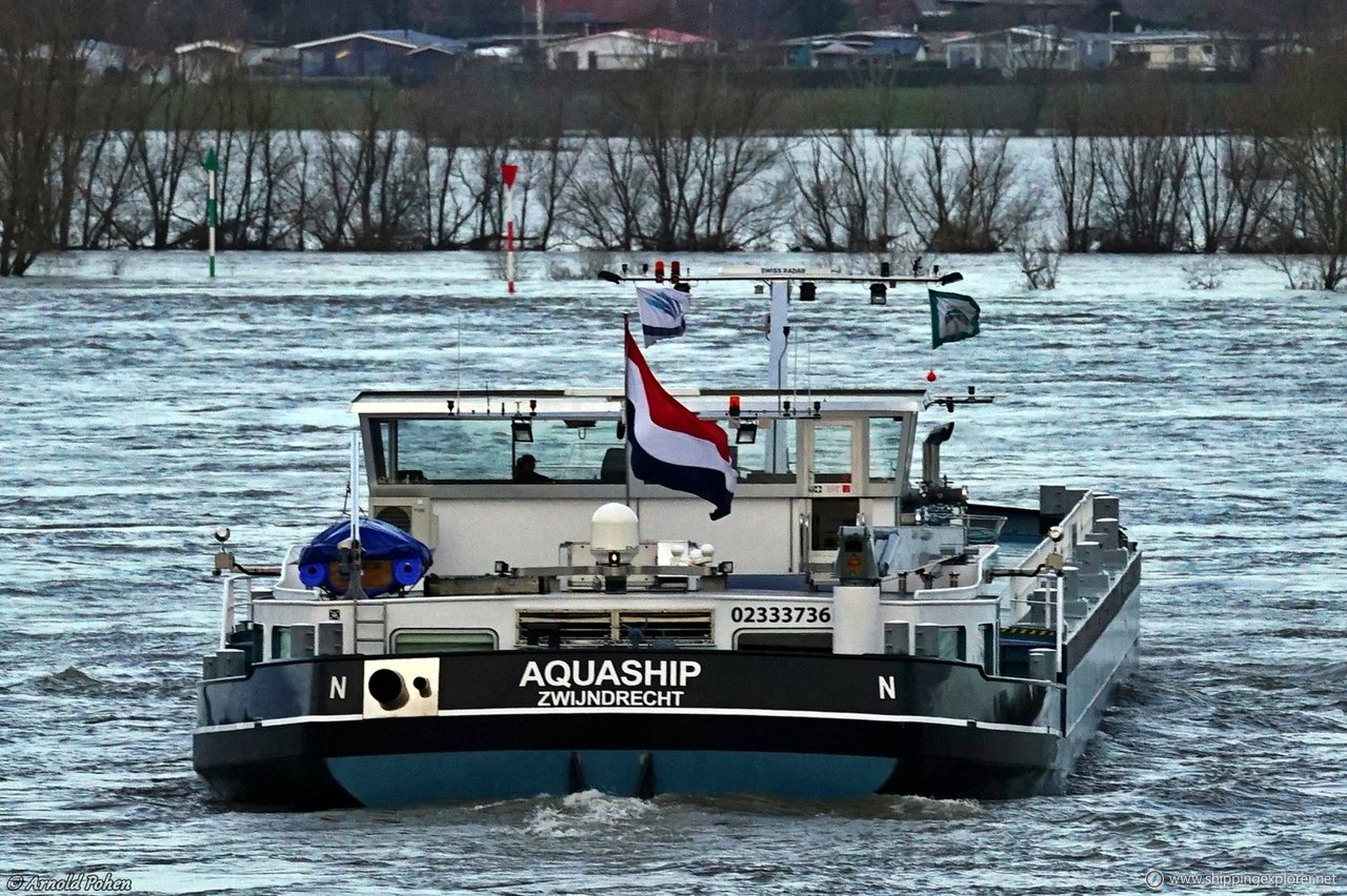 Aquaship